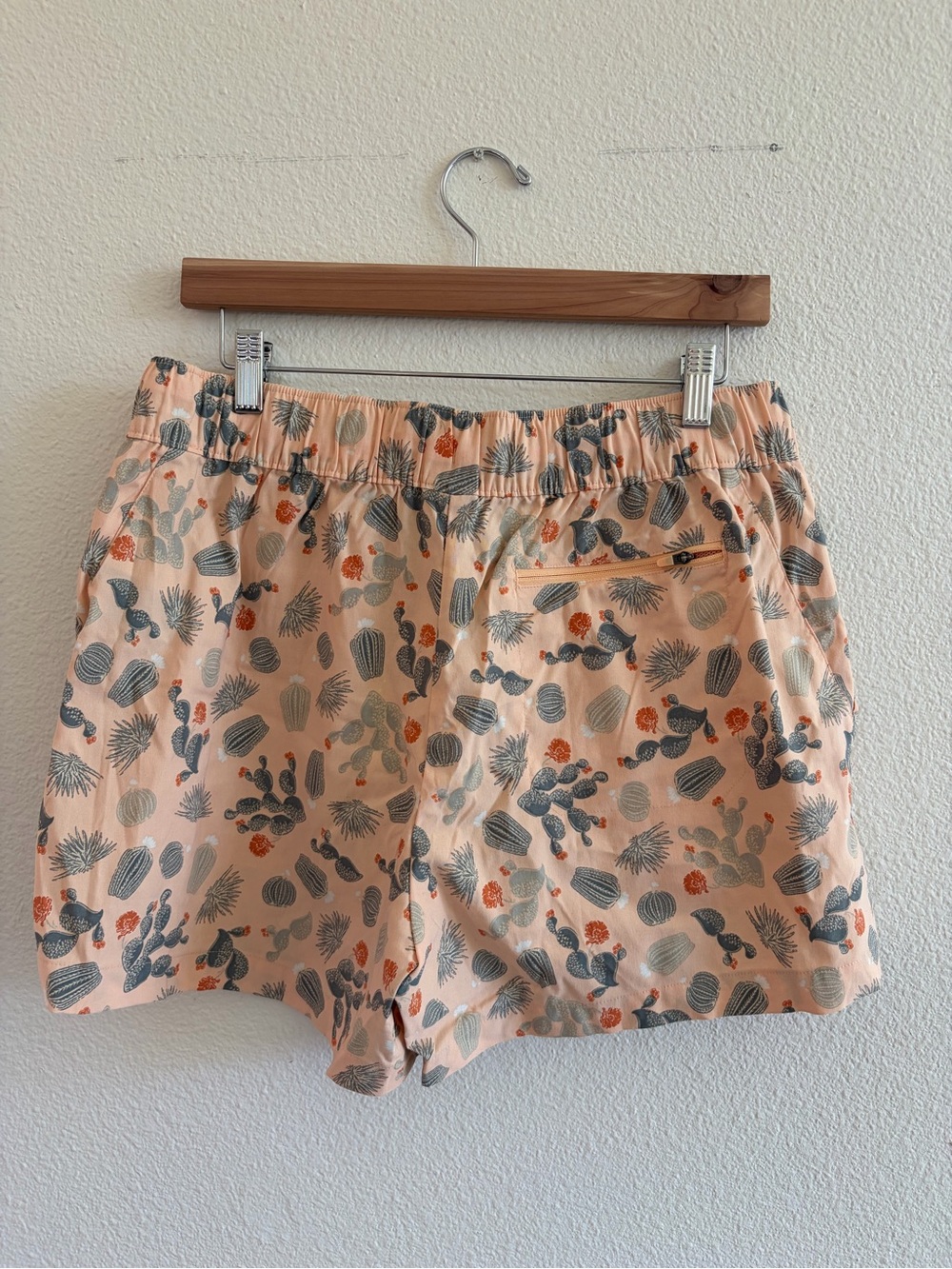 The North Face Peach Cactus-Print Athletic Shorts - Picture 2 of 5